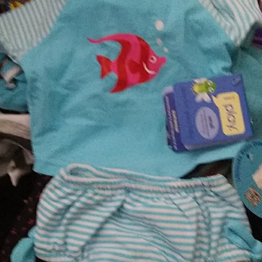 Swimming suit